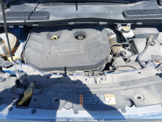 1FMCU9J95HUE80300 Ford Escape Titanium