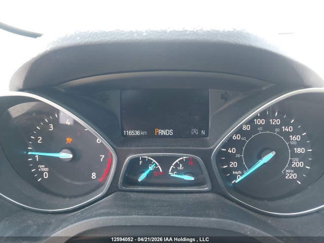 1FMCU9J95HUE80300 Ford Escape Titanium