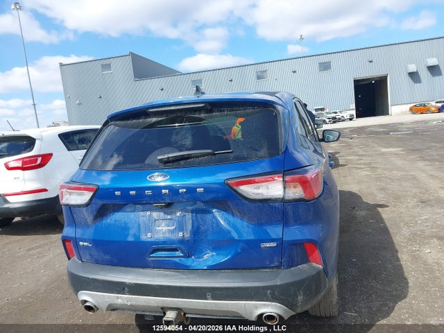 1FMCU0KZ4NUB23115 Ford ESCAPE SEL