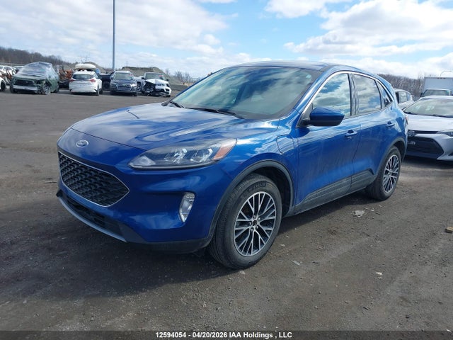 1FMCU0KZ4NUB23115 Ford ESCAPE SEL