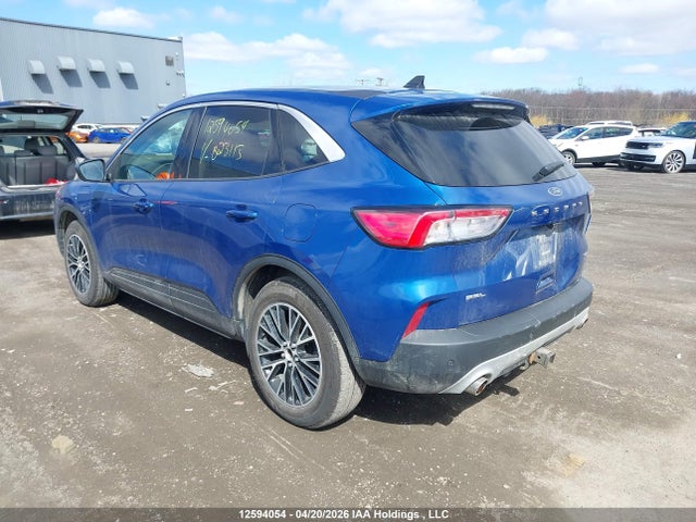 1FMCU0KZ4NUB23115 Ford ESCAPE SEL