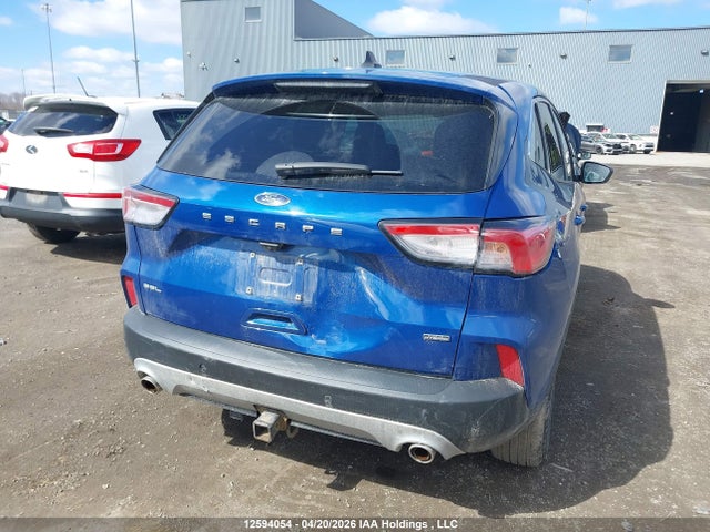 1FMCU0KZ4NUB23115 Ford ESCAPE SEL