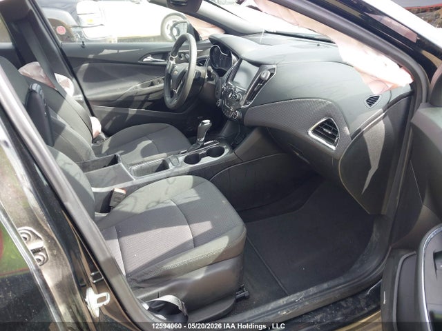 1G1BE5SM1J7197074 Chevrolet CRUZE LT