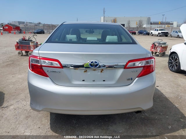2013 Toyota Camry Hybrid/le/xle მანქანა იყიდება აუქციონზე, vin: 4T1BD1FK4DU069263, აუქციონის ნომერი: 12594066
