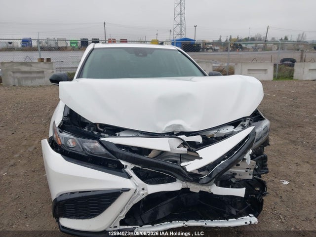 4T1S11AK8RU861195 Toyota CAMRY SE
