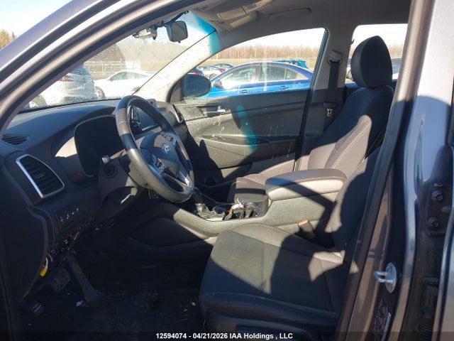 KM8J33A44KU976367 Hyundai Tucson Preferred