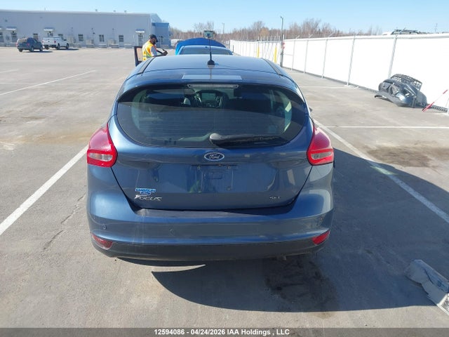 1FADP3M20JL262732 Ford FOCUS SEL