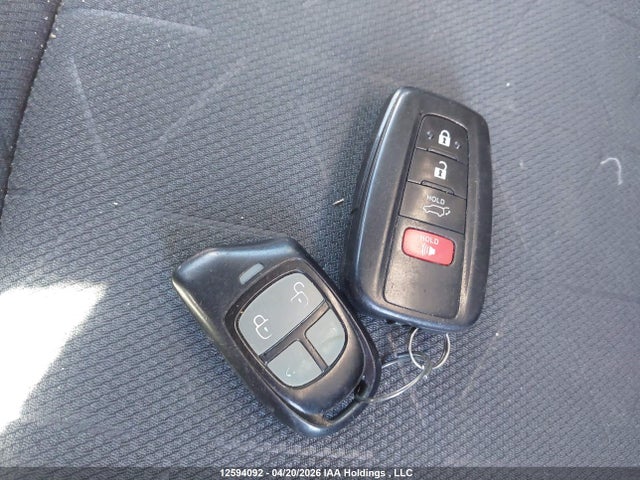 2T3R1RFV9LC106122 Toyota Rav4 Xle/xle Premium
