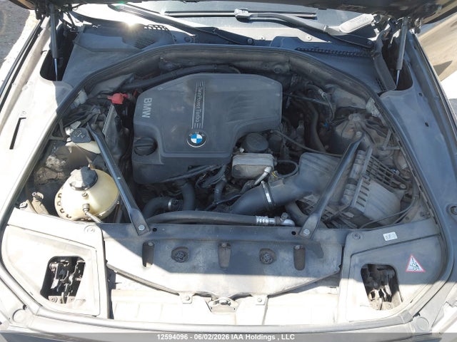 2013 Bmw 528i Xdrive მანქანა იყიდება აუქციონზე, vin: WBAXH5C58DD114142, აუქციონის ნომერი: 12594096