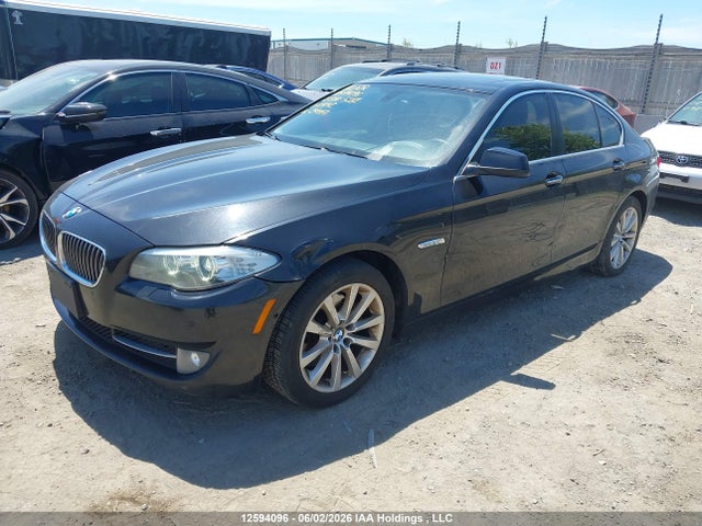 2013 Bmw 528i Xdrive მანქანა იყიდება აუქციონზე, vin: WBAXH5C58DD114142, აუქციონის ნომერი: 12594096