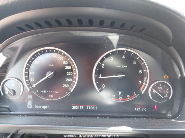 2013 Bmw 528i Xdrive მანქანა იყიდება აუქციონზე, vin: WBAXH5C58DD114142, აუქციონის ნომერი: 12594096