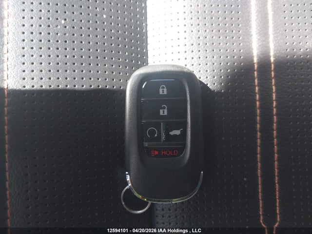 Продаж на аукціоні авто 2023 Honda Cr-v Hybrid, vin: 2HKRS6H93PH200567, номер лоту: 12594101