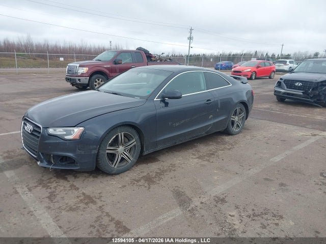 Продаж на аукціоні авто 2014 Audi A5 2.0 Komfort, vin: WAUGFBFR9EA052045, номер лоту: 12594105