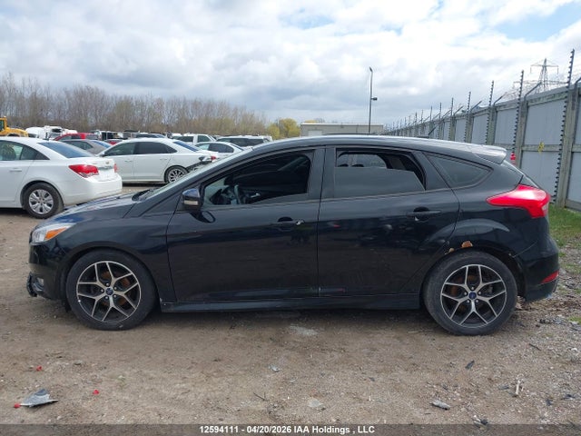 1FADP3K2XHL265831 Ford FOCUS SE