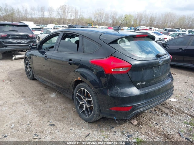 1FADP3K2XHL265831 Ford FOCUS SE