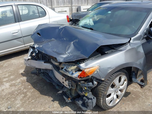2013 Acura Ilx 20 Tech მანქანა იყიდება აუქციონზე, vin: 19VDE1F75DE400705, აუქციონის ნომერი: 12594120