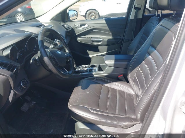 Продажа на аукционе авто 2017 Ford Escape Titanium, vin: 1FMCU9J95HUB06785, номер лота: 12594136