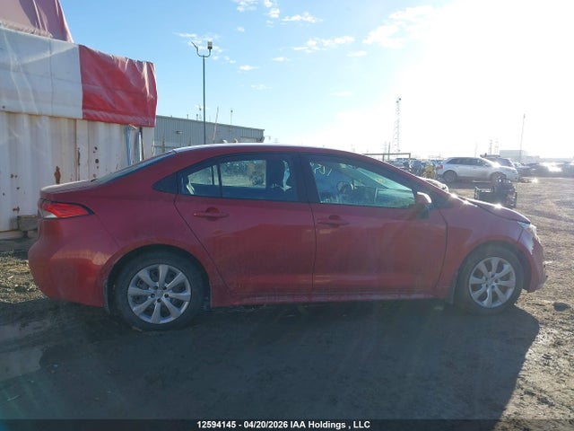 12594145 :رقم المزاد ، 5YFBPMBE1MP242912 vin ، 2021 Toyota Corolla مزاد بيع