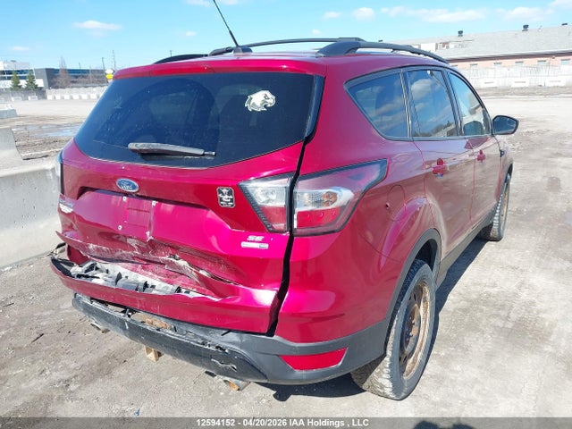 2017 Ford Escape Se მანქანა იყიდება აუქციონზე, vin: 1FMCU9G99HUB92576, აუქციონის ნომერი: 12594152