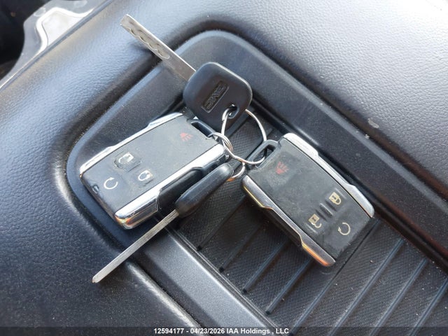 3GTU2PECXJG494260 GMC Sierra 1500 Denali