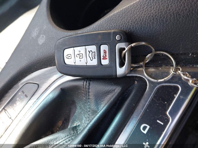 2011 Kia Optima მანქანა იყიდება აუქციონზე, vin: KNAGN4A75B5231790, აუქციონის ნომერი: 12594180