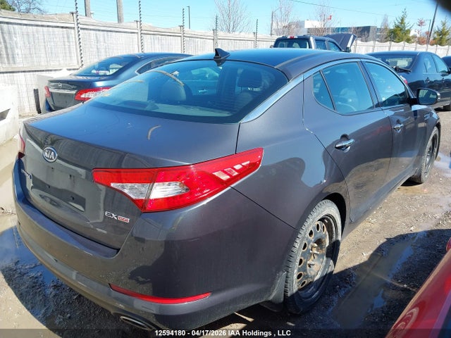 2011 Kia Optima მანქანა იყიდება აუქციონზე, vin: KNAGN4A75B5231790, აუქციონის ნომერი: 12594180