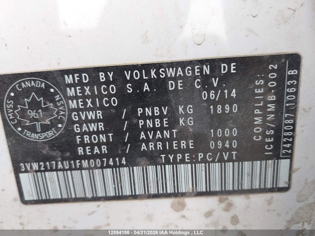12594186 :رقم المزاد ، 3VW217AU1FM007414 vin ، 2015 Volkswagen Golf مزاد بيع