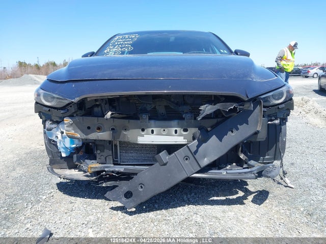 12518424 :رقم المزاد ، JM1BPBML4M1349005 vin ، 2021 Mazda Mazda3 Gt مزاد بيع