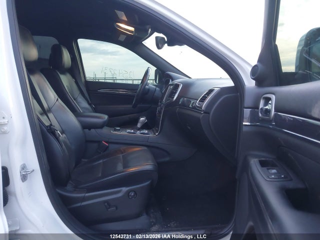 1C4RJFCG5JC279008 Jeep Grand Cherokee Overland