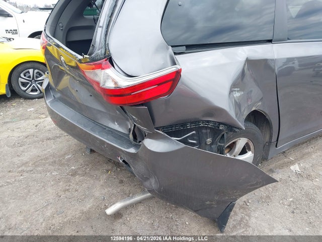 2020 Toyota Sienna Le მანქანა იყიდება აუქციონზე, vin: 5TDKZ3DC9LS056699, აუქციონის ნომერი: 12594196