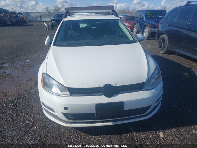 3VW217AU8FM059641 Volkswagen Golf