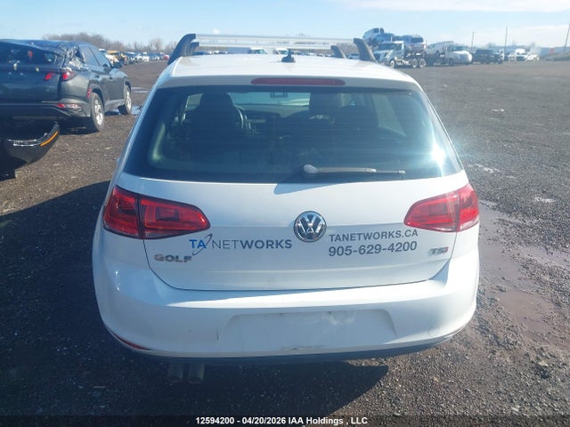 3VW217AU8FM059641 Volkswagen Golf