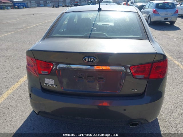2011 Kia Forte მანქანა იყიდება აუქციონზე, vin: KNAFW4A38B5448918, აუქციონის ნომერი: 12594202