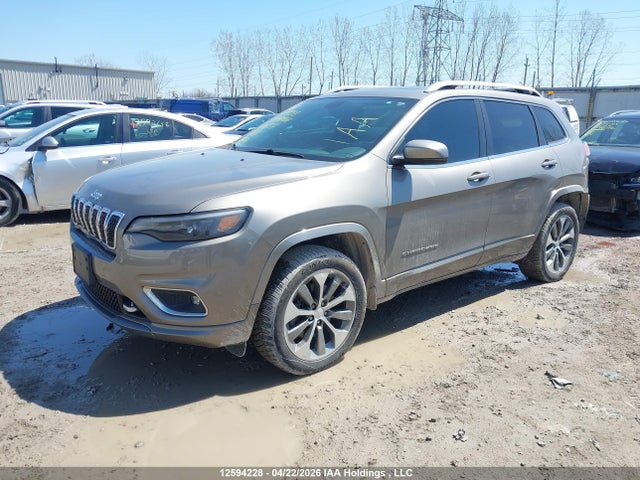 1C4PJMJX1KD318154 Jeep Cherokee Overland