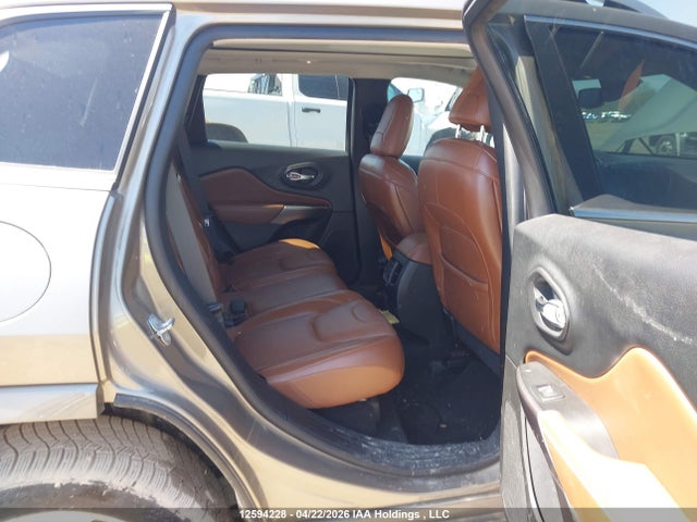 1C4PJMJX1KD318154 Jeep Cherokee Overland