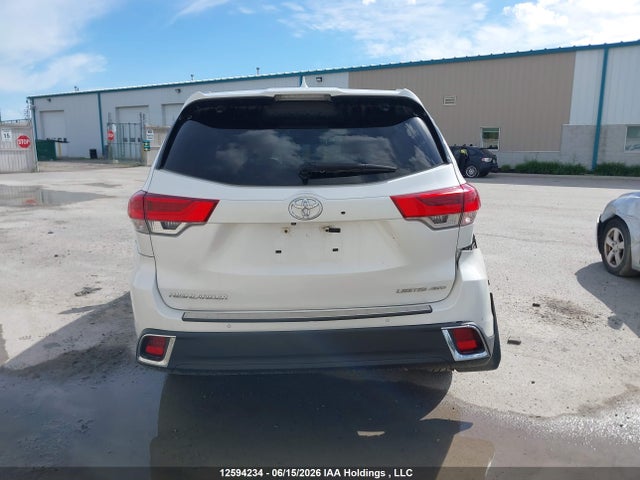 Toyota Highlander Limited 2019 5TDDZRFH6KS994131 Image 15