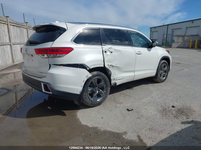 Toyota Highlander Limited 2019 5TDDZRFH6KS994131 Image 4