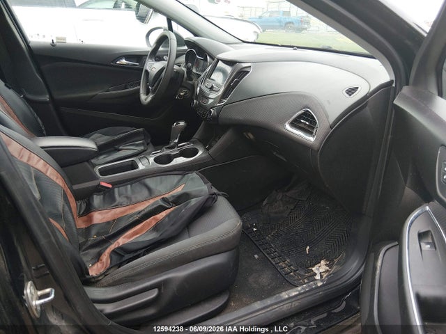 12594238 :رقم المزاد ، 3G1BE6SM3KS613215 vin ، 2019 Chevrolet Cruze Lt مزاد بيع