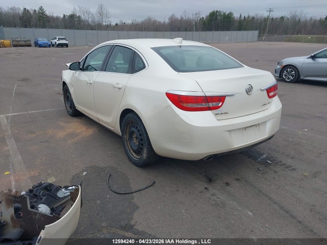 1G4PP5SKXF4177402 Buick Verano