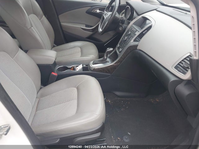 1G4PP5SKXF4177402 Buick Verano