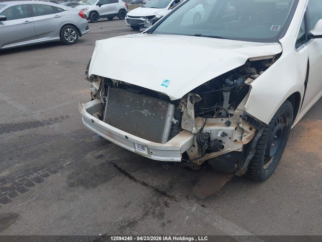 1G4PP5SKXF4177402 Buick Verano