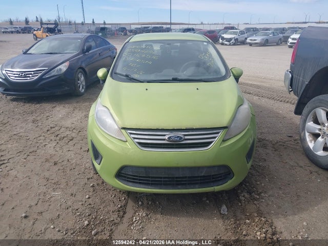 12594242 :رقم المزاد ، 3FADP4BJ2DM157516 vin ، 2013 Ford Fiesta Se مزاد بيع