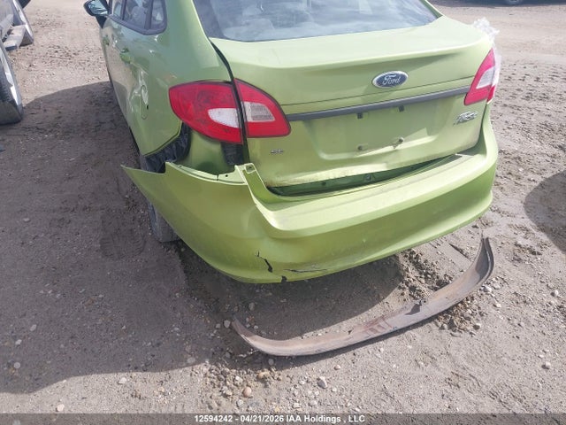 12594242 :رقم المزاد ، 3FADP4BJ2DM157516 vin ، 2013 Ford Fiesta Se مزاد بيع