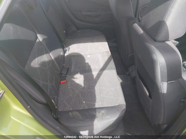12594242 :رقم المزاد ، 3FADP4BJ2DM157516 vin ، 2013 Ford Fiesta Se مزاد بيع