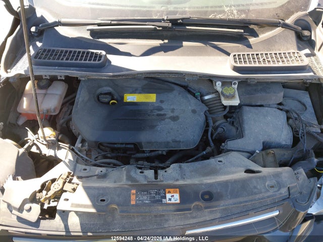 1FMCU9GX0FUC29493 Ford ESCAPE SE
