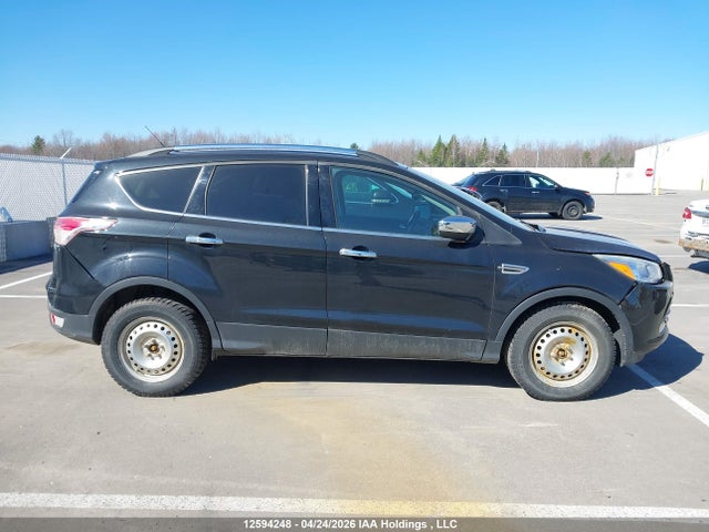 1FMCU9GX0FUC29493 Ford ESCAPE SE