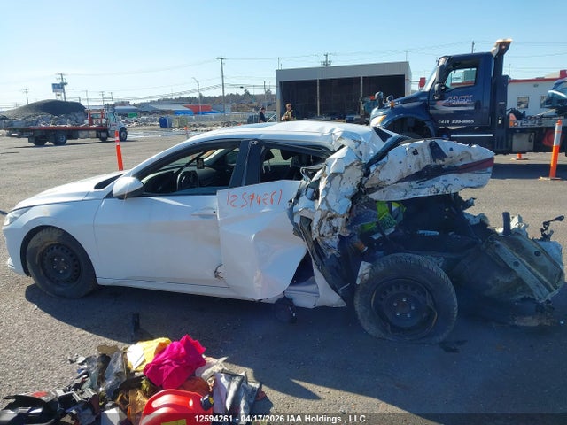 KMHLM4AG8MU077505 Hyundai ELANTRA SEL
