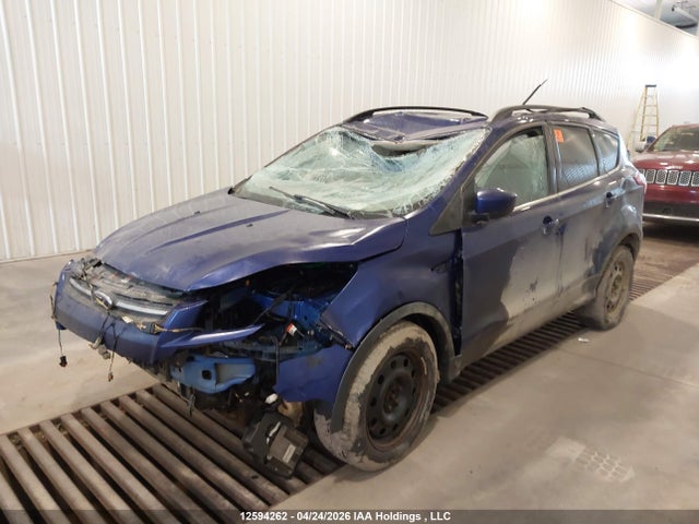 1FMCU9GX6FUC16084 Ford ESCAPE SE