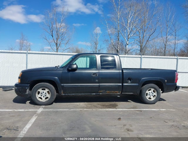 2004 Chevrolet Silverado 1500 Ls მანქანა იყიდება აუქციონზე, vin: 2GCEC19V741174191, აუქციონის ნომერი: 12594271