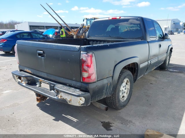 2004 Chevrolet Silverado 1500 Ls მანქანა იყიდება აუქციონზე, vin: 2GCEC19V741174191, აუქციონის ნომერი: 12594271